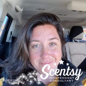 Meet your Posher, Candice